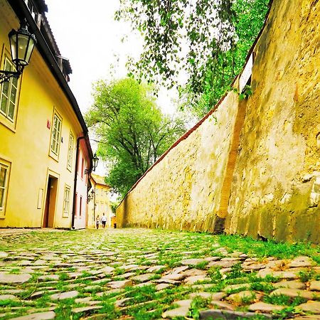 Garden Residence Prague Castle Exteriör bild
